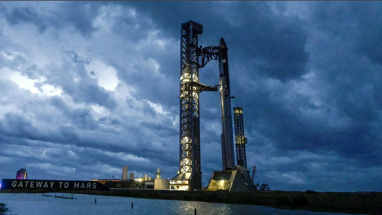 Elon Musk’s SpaceX postpones Starship launch