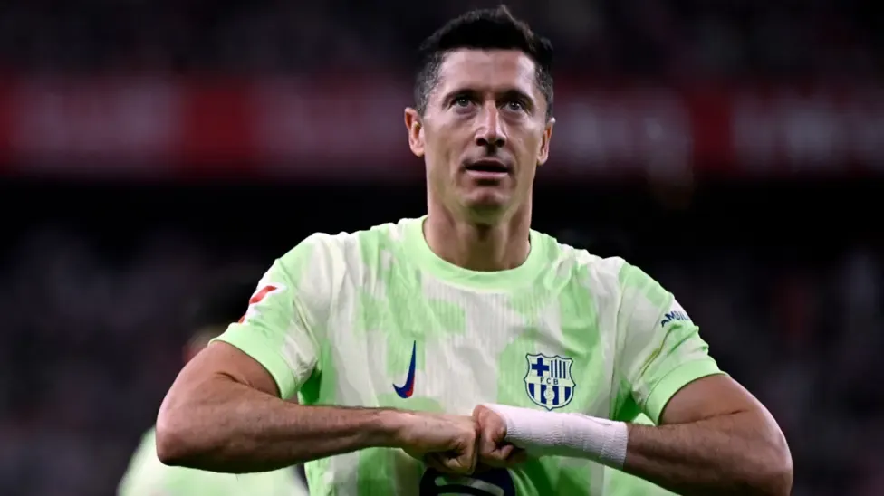 Lewandowski joins MLS side Chicago Fire until 2028
