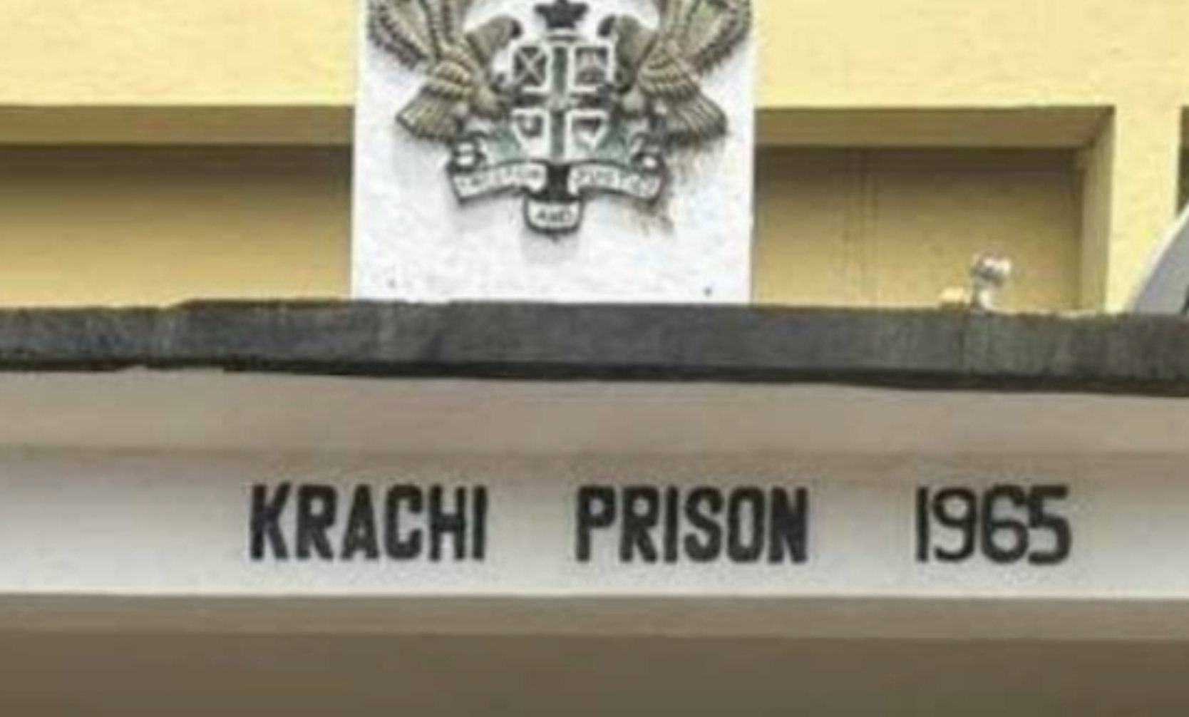 Prisons Service interdicts officer after alleged smuggling attempt