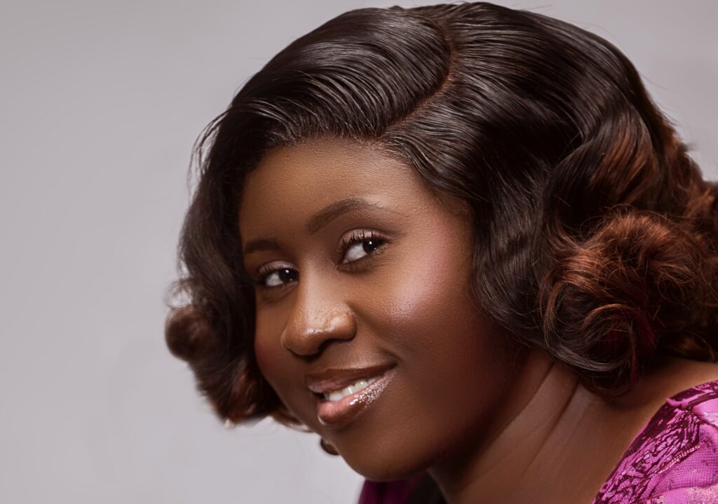 Sandy Asare celebrates God’s grace in new single ‘Ɛyɛ Awurade’