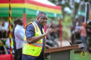 Complete ongoing projects before seeking new contracts – Road Minister warns contractors