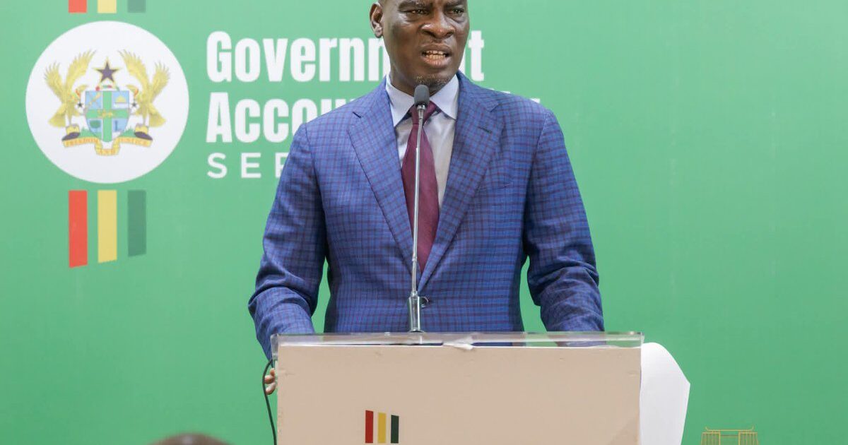 Education Minister pledges to end double-track system within 24 months