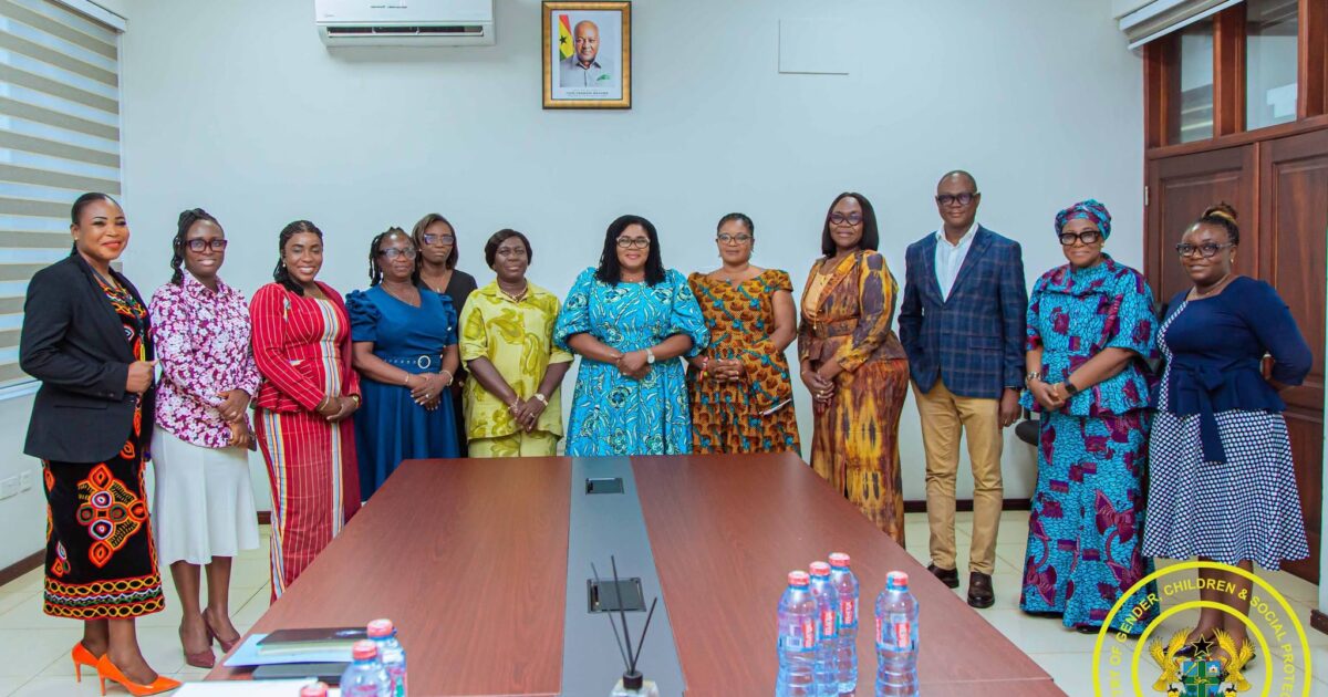 Gender Minister pledges support for Police Wives Association after meeting with leadership