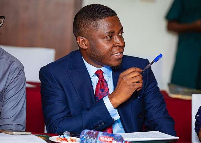 Ketu North MP distributes start-up tools to apprentices