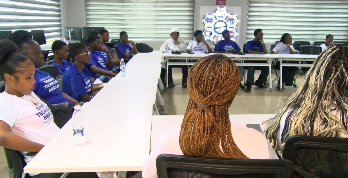 Lancaster University Ghana equips SHS students with AI and robotics skills through tech bootcamp