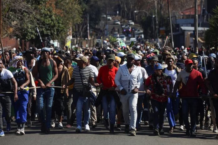 Over 900 arrested during South African anti-migrant protests