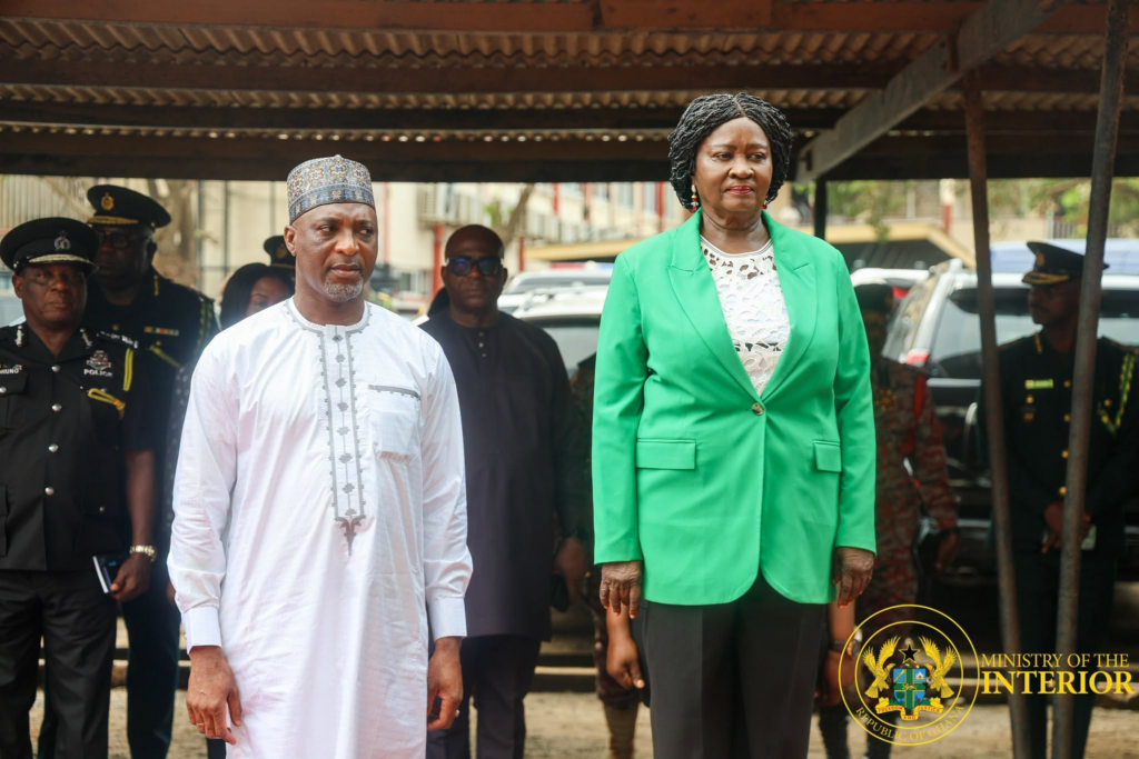 Photos: Vice President visits Interior Ministry