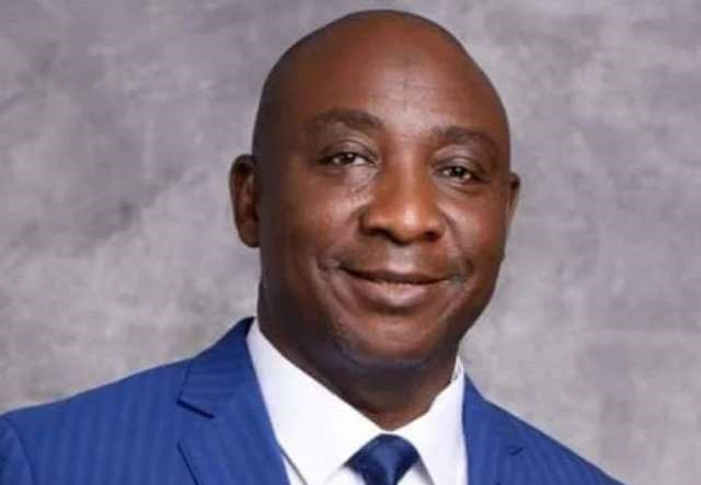 Nigeria Football Federation President, other members resign