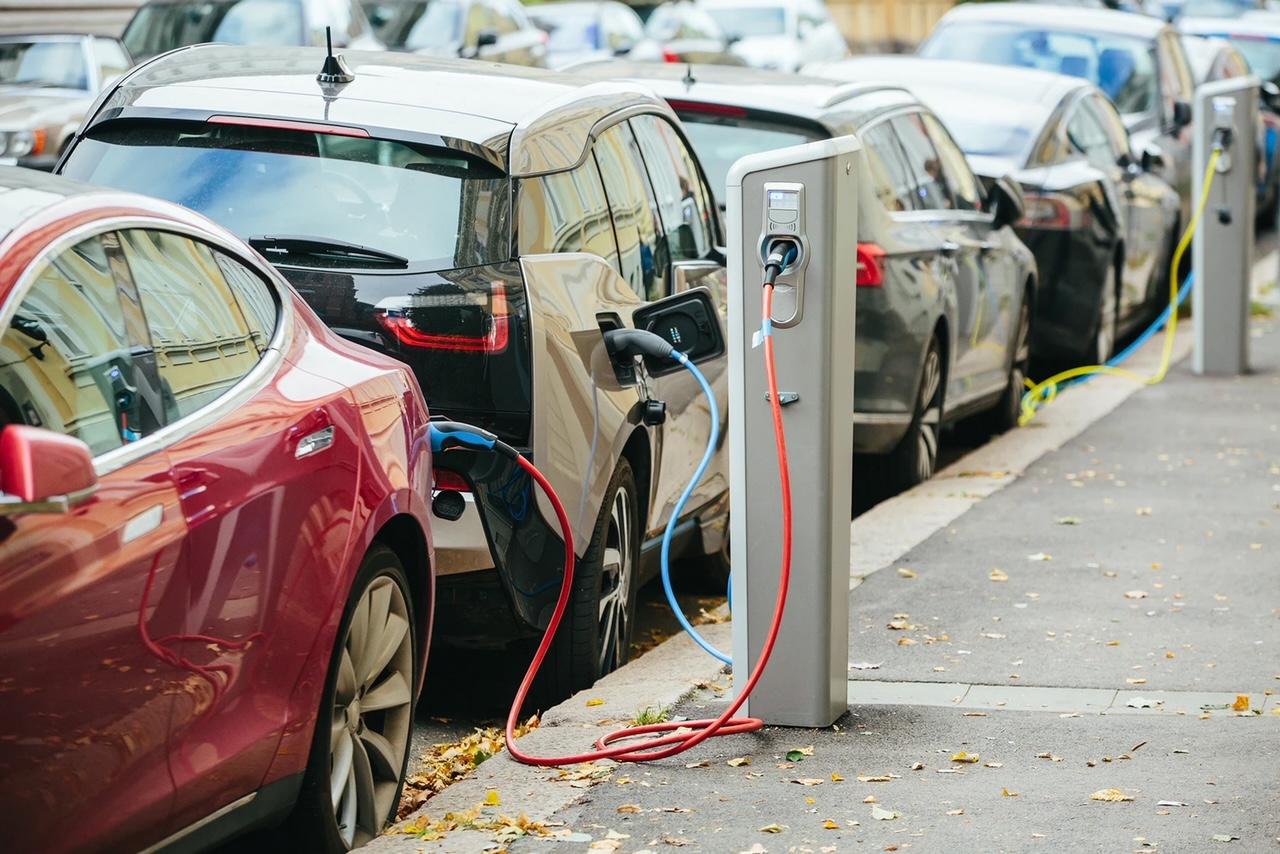 Regulating establishment of EV charging stations: my thoughts