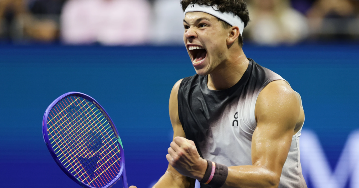 Shelton ends Alcaraz’s title reign in late-night marathon, will face Tiafoe in US Open semis