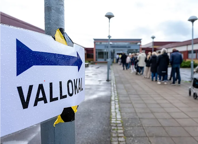 Sweden’s center-left bloc narrowly ahead as election remains too close to call