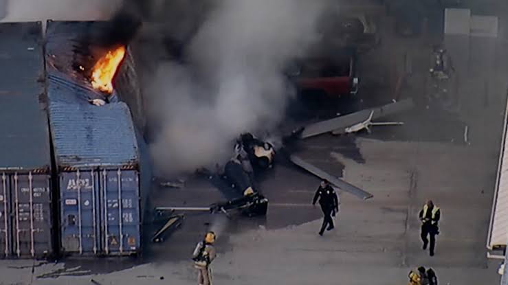 Three killed after Los Angeles news helicopter crashes while covering fatal bus collision